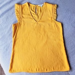 NEW w/o tags - Karlee Ruffle Detail Blouse by 41 Hawthorn